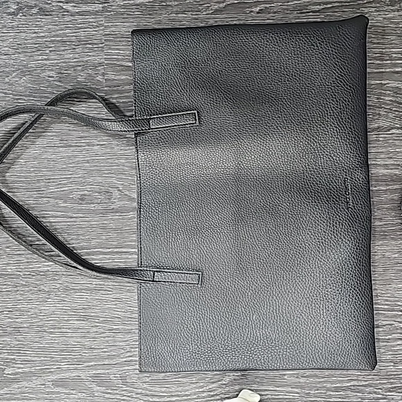 Vince Camuto Handbag - Picture 6 of 7